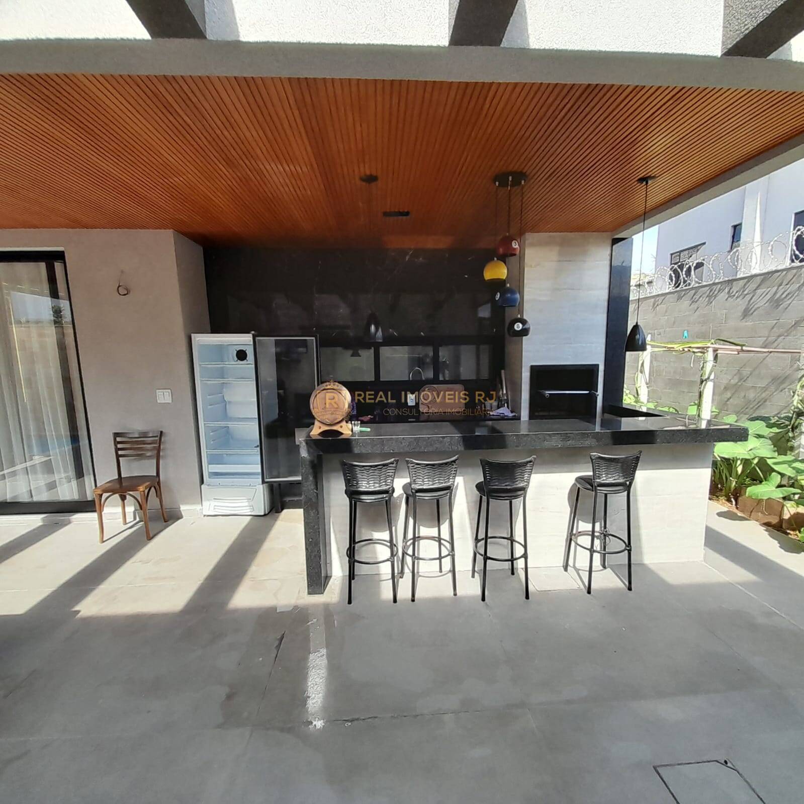 Casa à venda com 3 quartos, 420m² - Foto 7