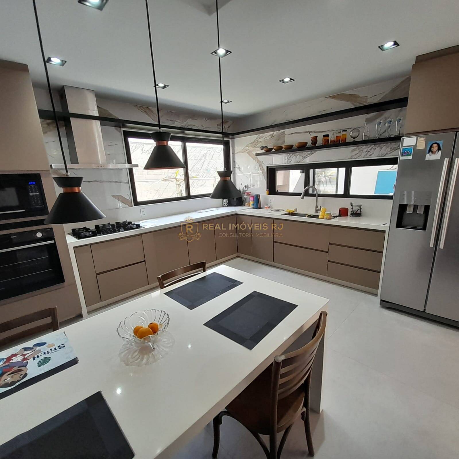Casa à venda com 3 quartos, 420m² - Foto 10