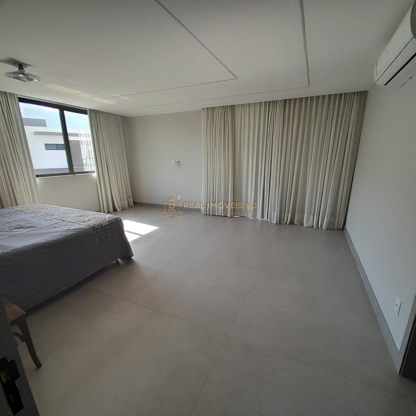 Casa à venda com 3 quartos, 420m² - Foto 34