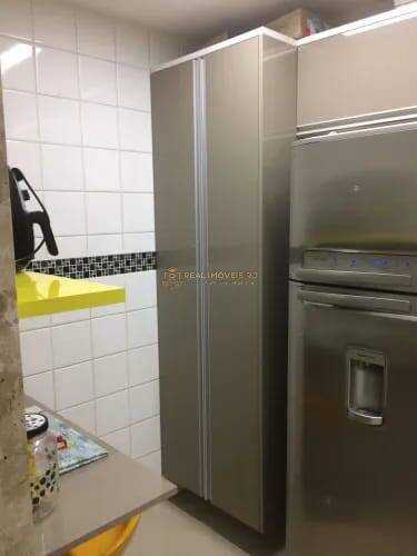 Apartamento à venda com 2 quartos, 70m² - Foto 5