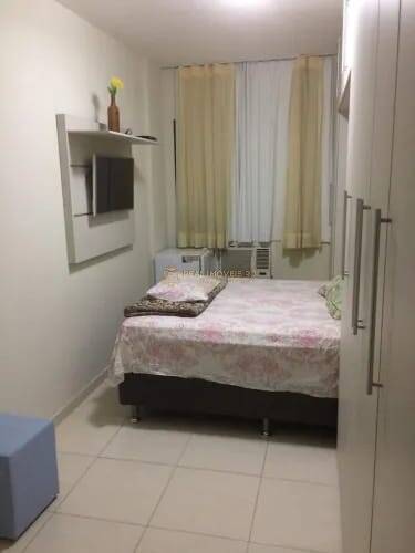 Apartamento à venda com 2 quartos, 70m² - Foto 17