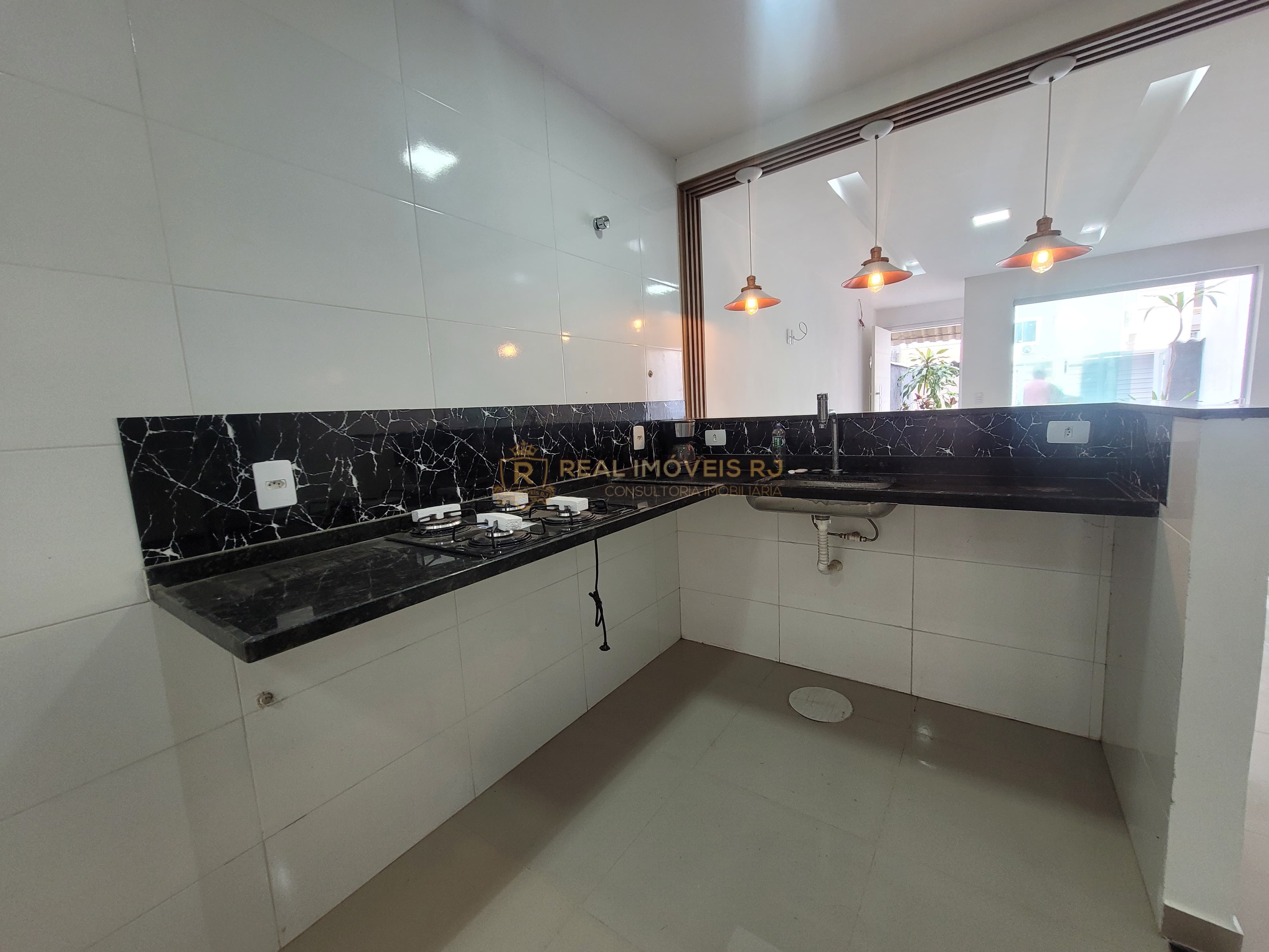 Casa à venda com 4 quartos, 135m² - Foto 7