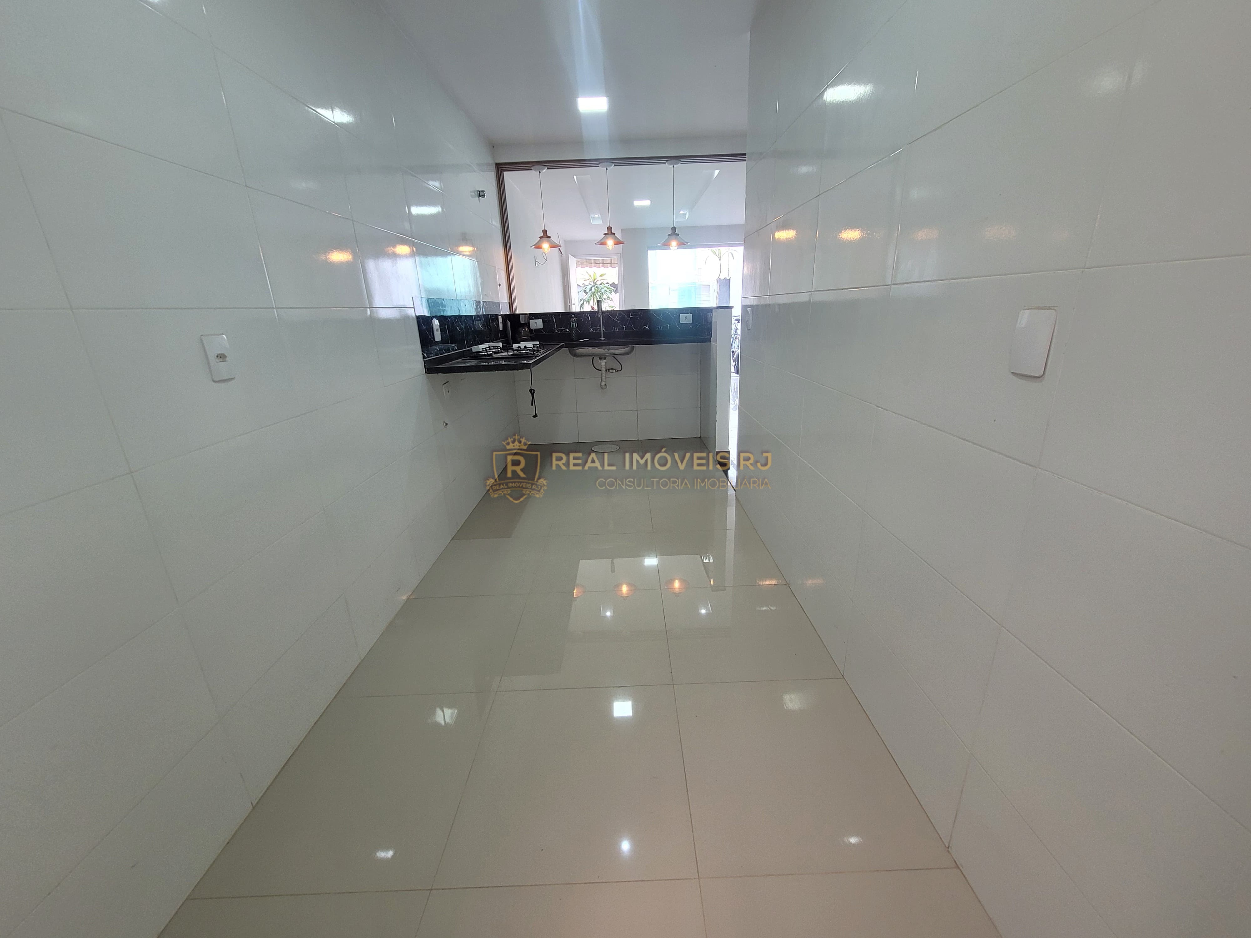 Casa à venda com 4 quartos, 135m² - Foto 8