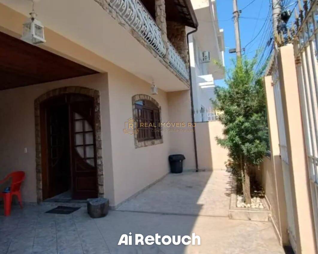 Casa, 3 quartos, 220 m² - Foto 2