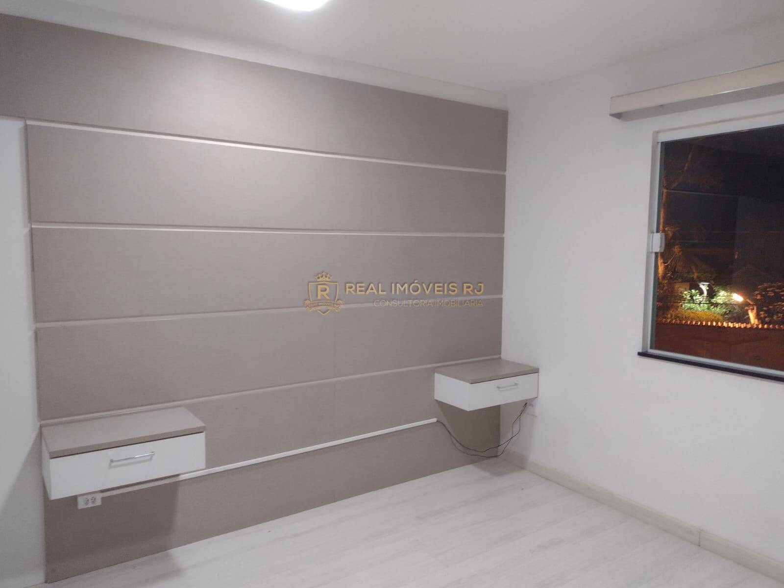 Casa à venda com 3 quartos, 270m² - Foto 16