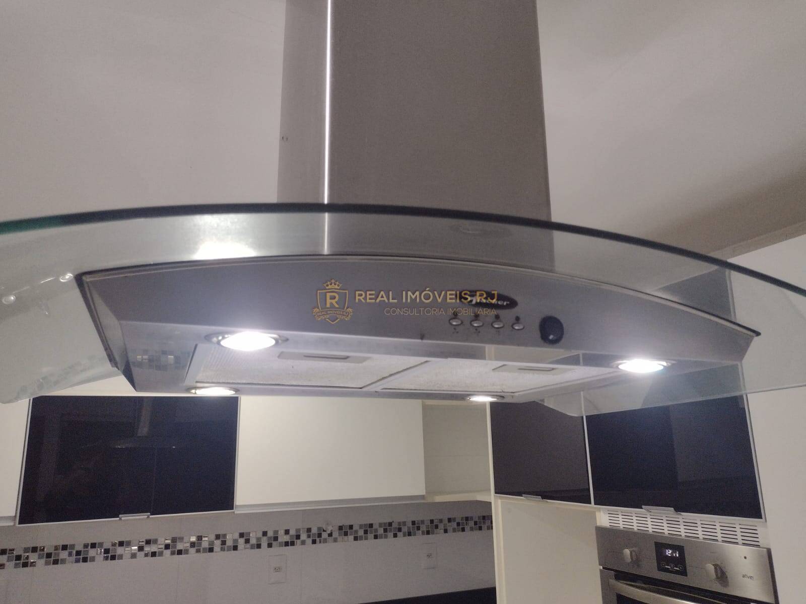 Casa à venda com 3 quartos, 270m² - Foto 15