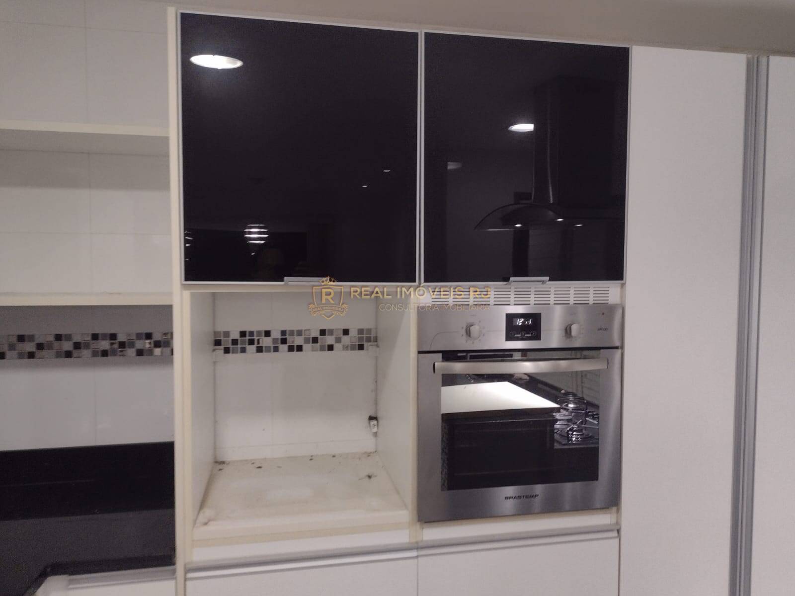Casa à venda com 3 quartos, 270m² - Foto 14