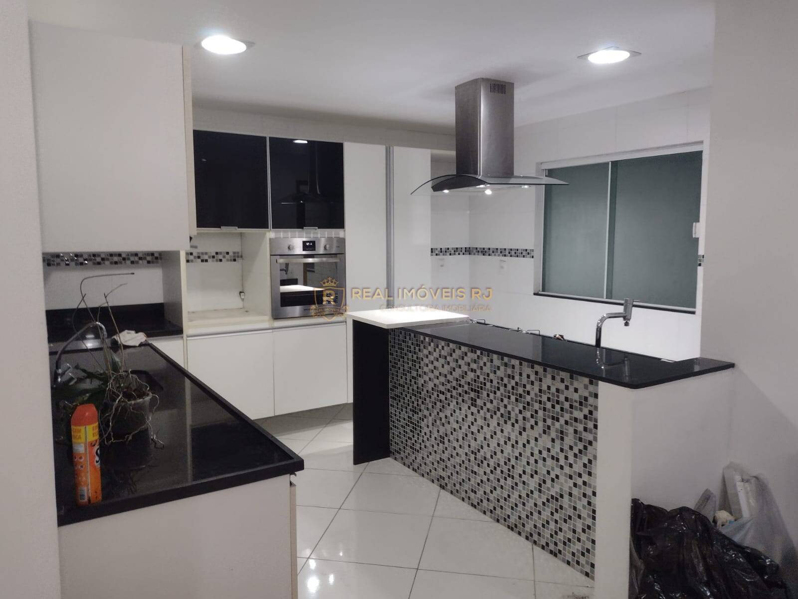 Casa à venda com 3 quartos, 270m² - Foto 12