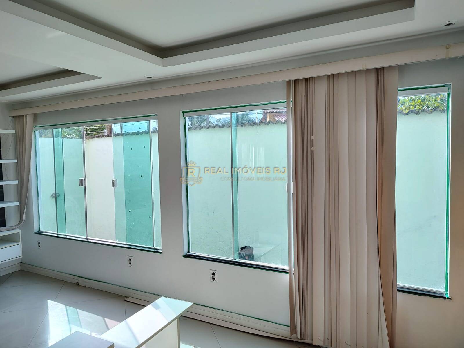 Casa à venda com 3 quartos, 270m² - Foto 30