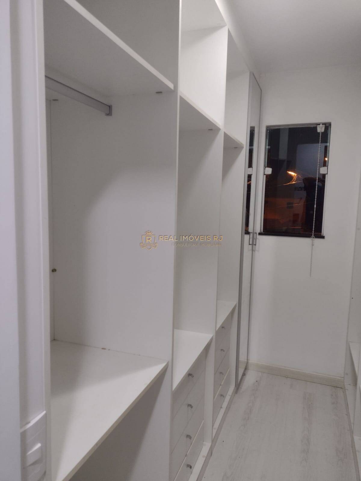Casa à venda com 3 quartos, 270m² - Foto 25