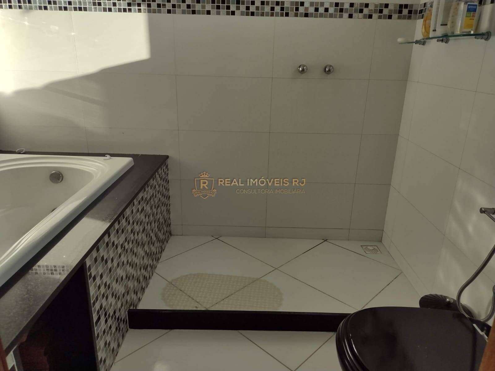 Casa à venda com 3 quartos, 270m² - Foto 41