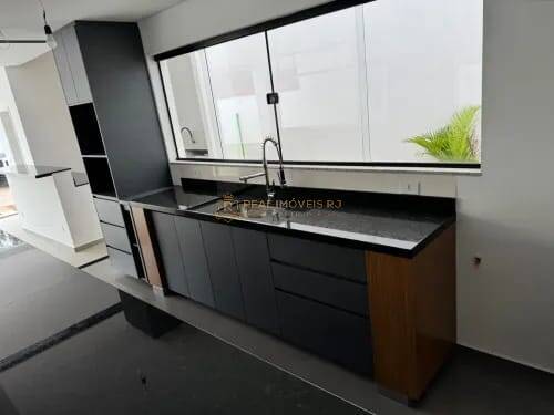 Casa à venda com 4 quartos, 400m² - Foto 12