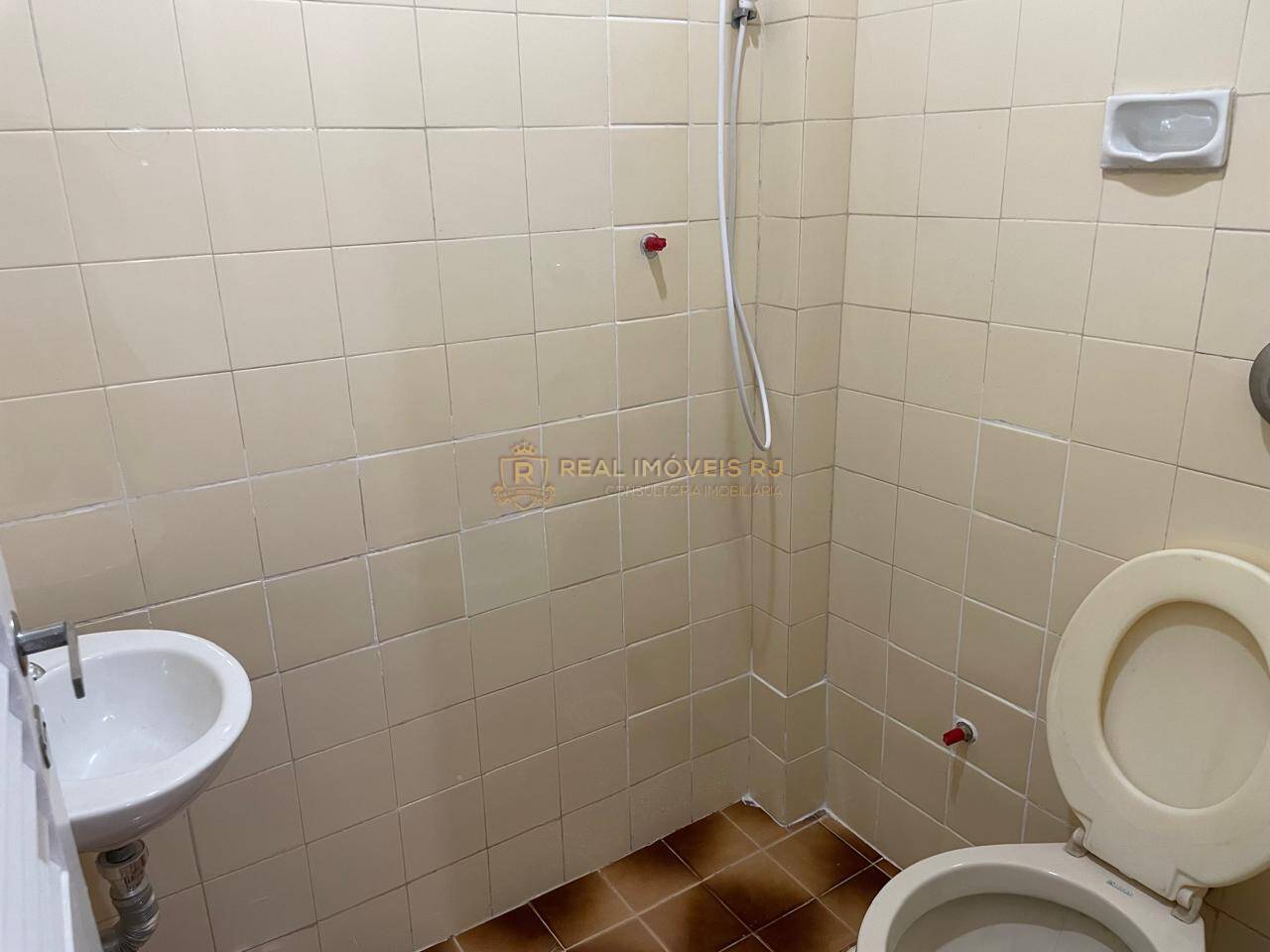 Apartamento à venda com 2 quartos, 65m² - Foto 19