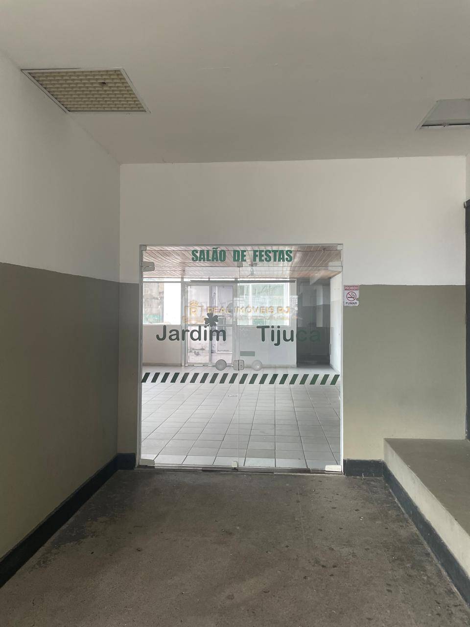 Apartamento à venda com 2 quartos, 65m² - Foto 27