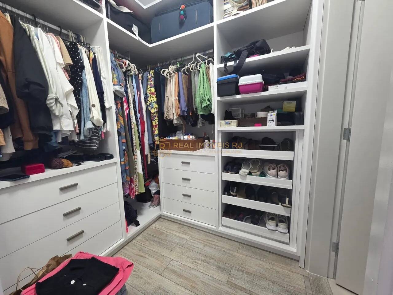 Apartamento para alugar com 3 quartos, 150m² - Foto 6