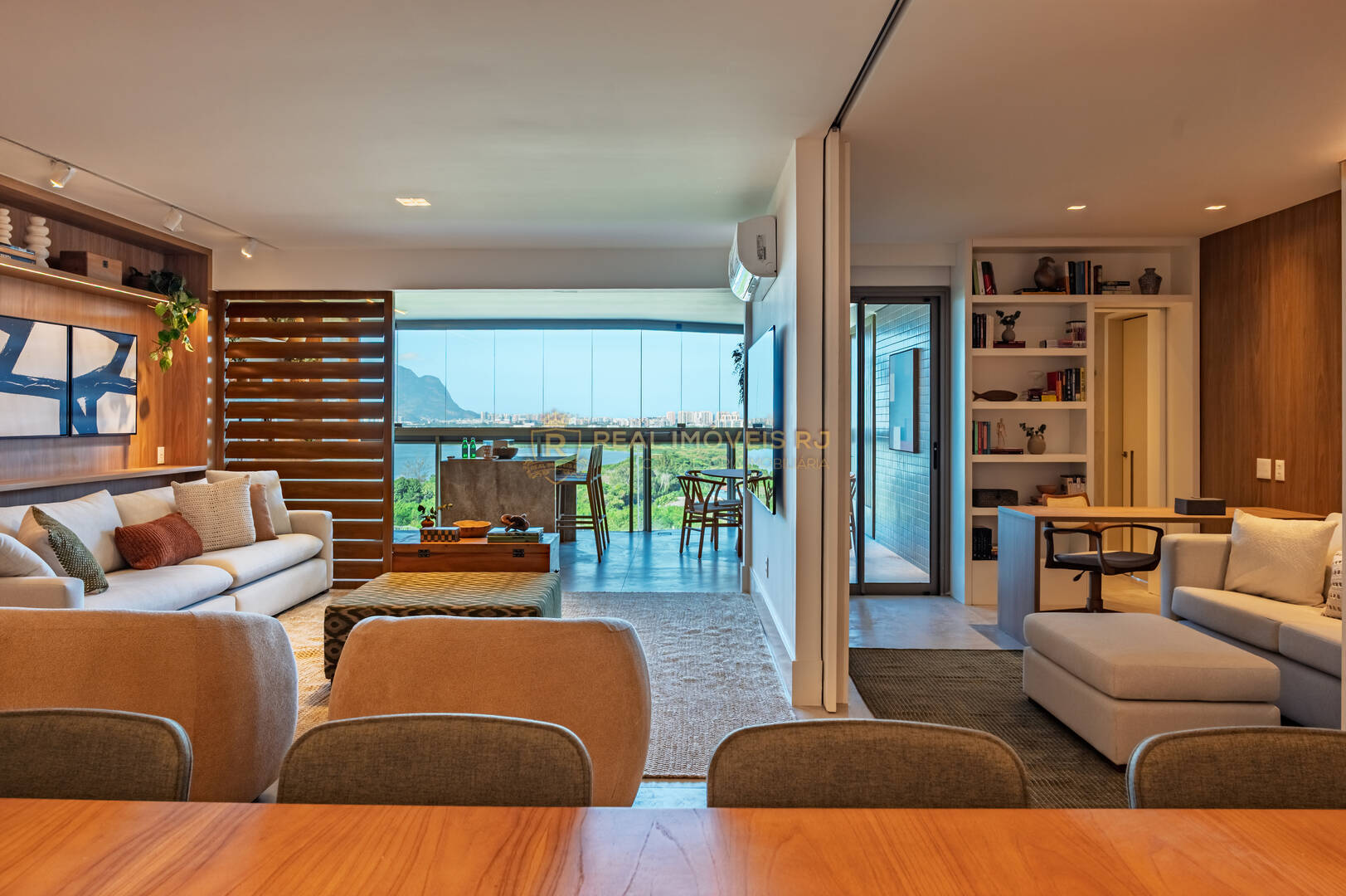 Apartamento, 4 quartos, 227 m² - Foto 2