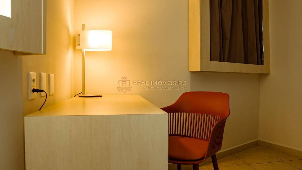 Apartamento à venda com 1 quarto, 30m² - Foto 2