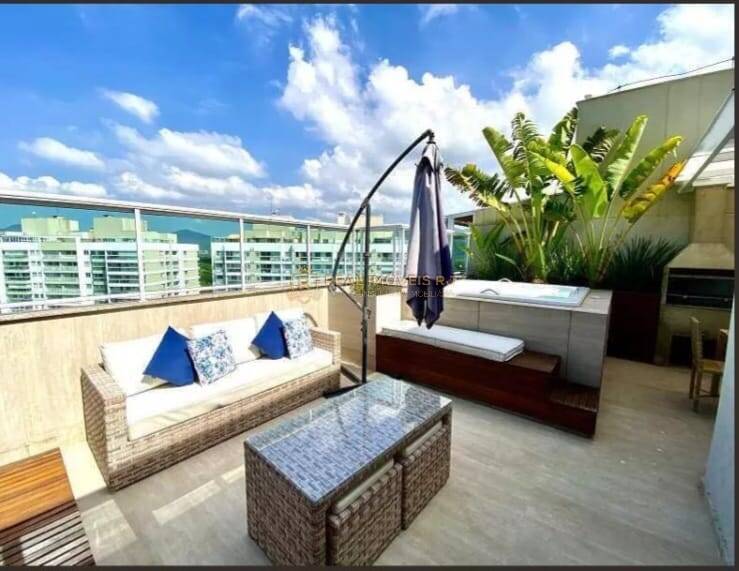 Apartamento, 3 quartos, 131 m² - Foto 1