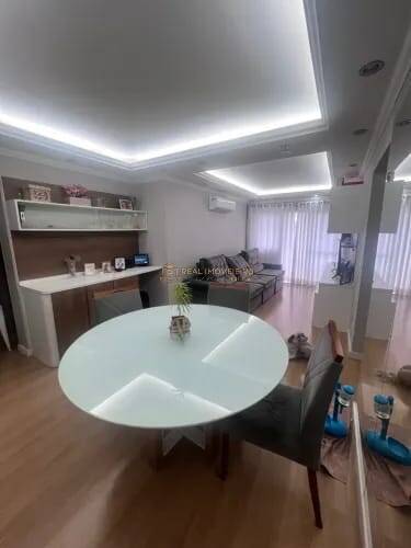 Apartamento à venda com 2 quartos, 80m² - Foto 4