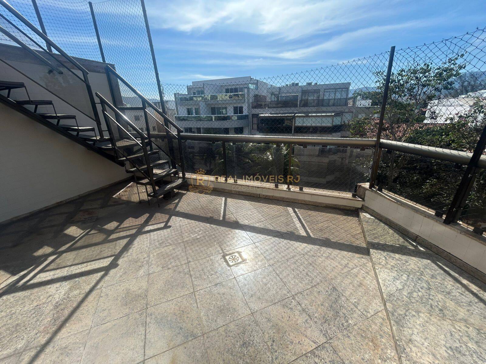 Apartamento para alugar com 3 quartos, 360m² - Foto 24