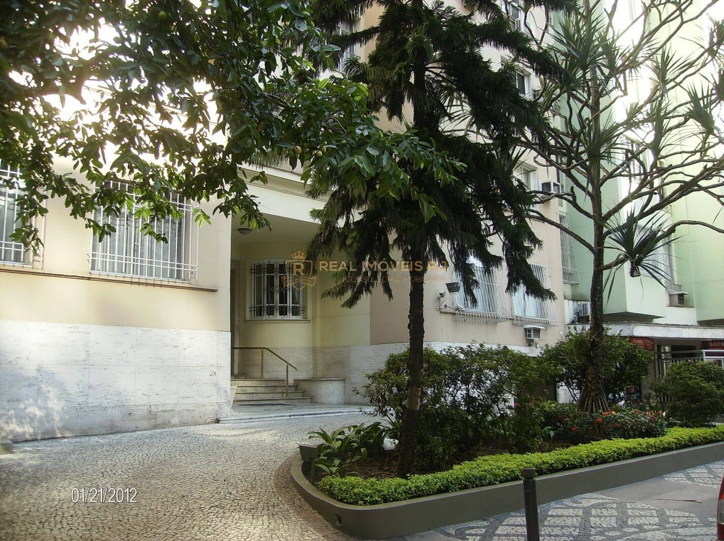 Apartamento, 3 quartos, 203 m² - Foto 2