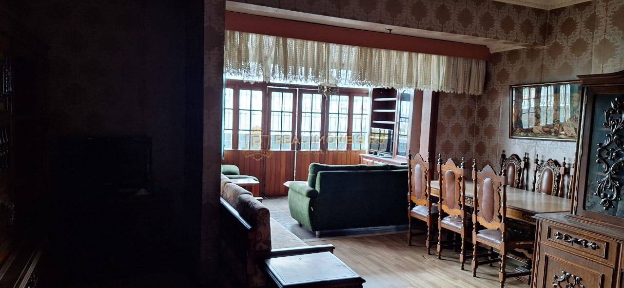 Cobertura à venda com 2 quartos, 151m² - Foto 2