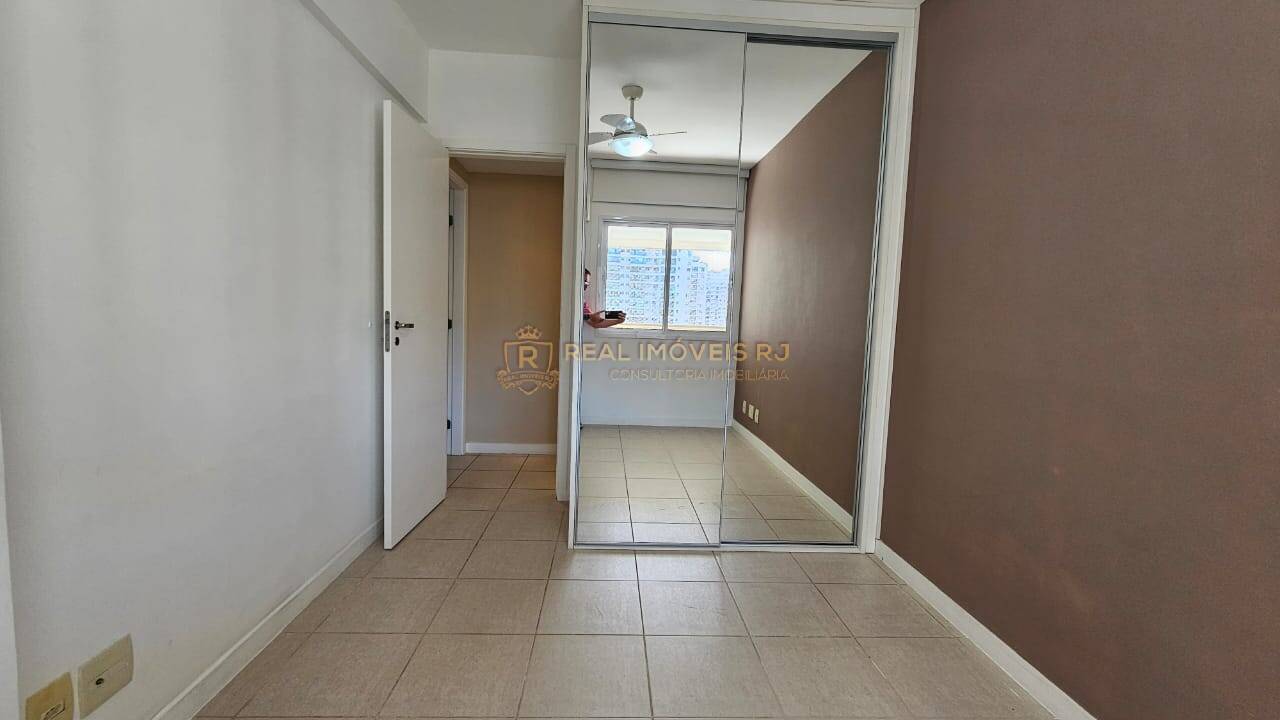 Apartamento para alugar com 2 quartos, 78m² - Foto 15