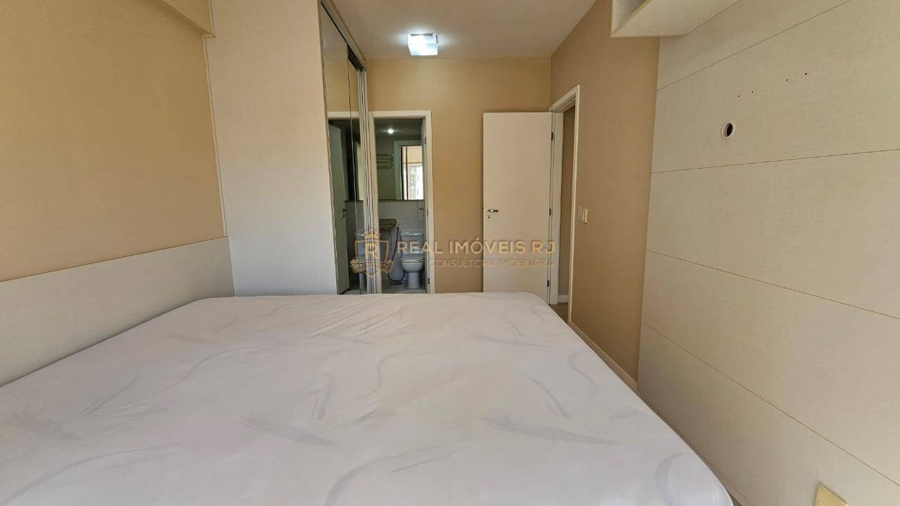 Apartamento para alugar com 2 quartos, 78m² - Foto 12