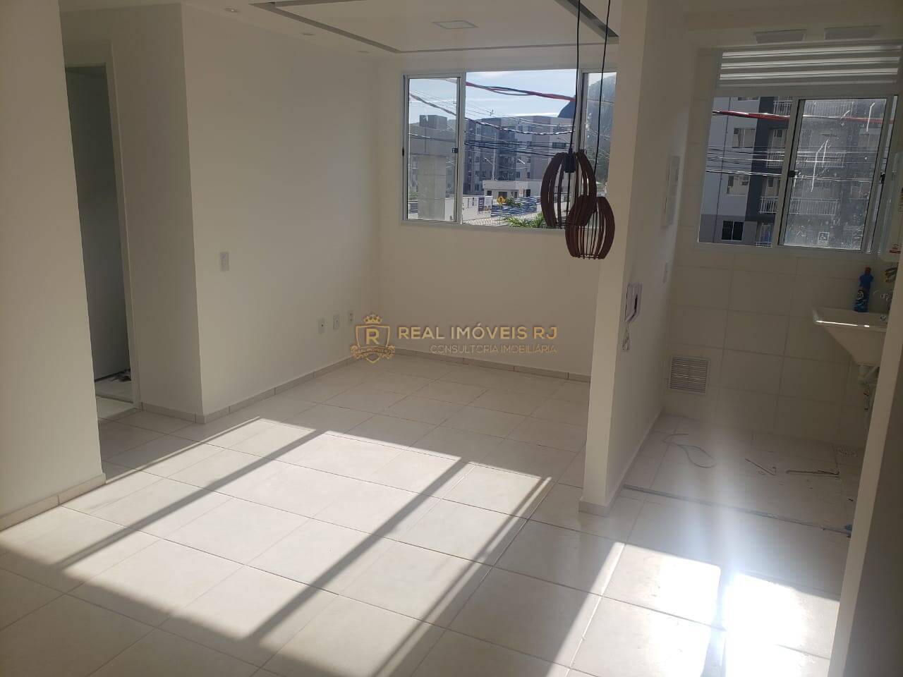 Apartamento à venda e aluguel com 2 quartos, 43m² - Foto 1
