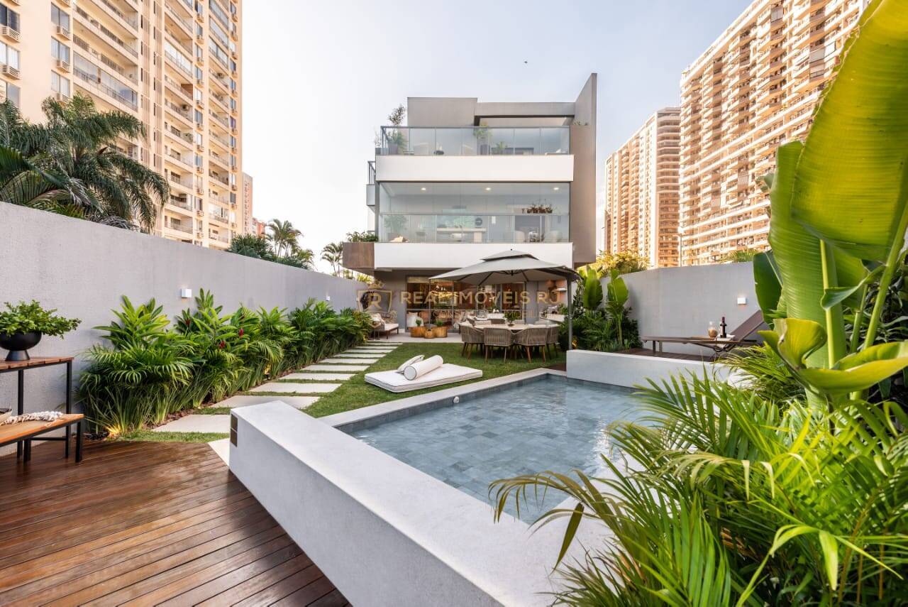 Casa, 3 quartos, 320 m² - Foto 3