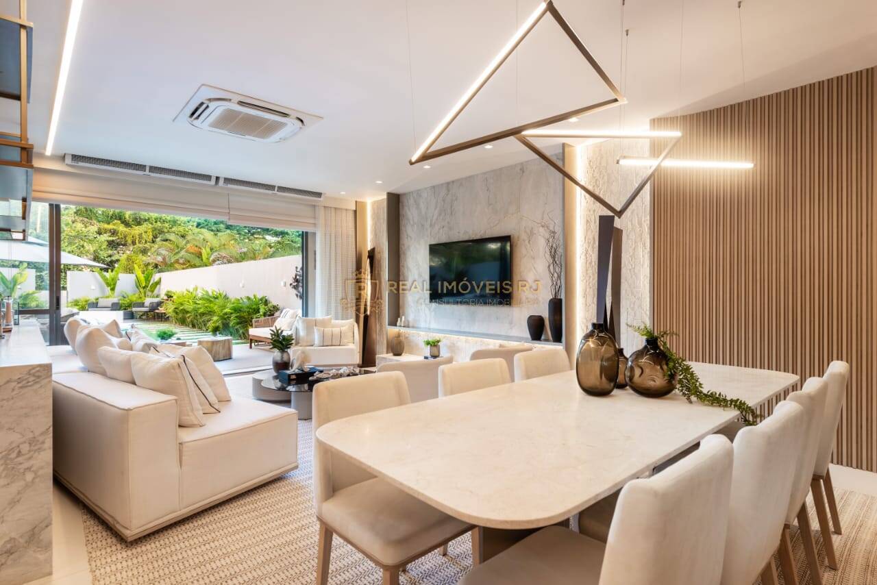 Casa, 3 quartos, 320 m² - Foto 1
