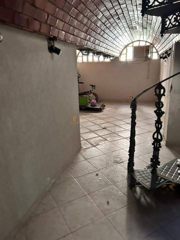 Casa, 5 quartos, 716 m² - Foto 23