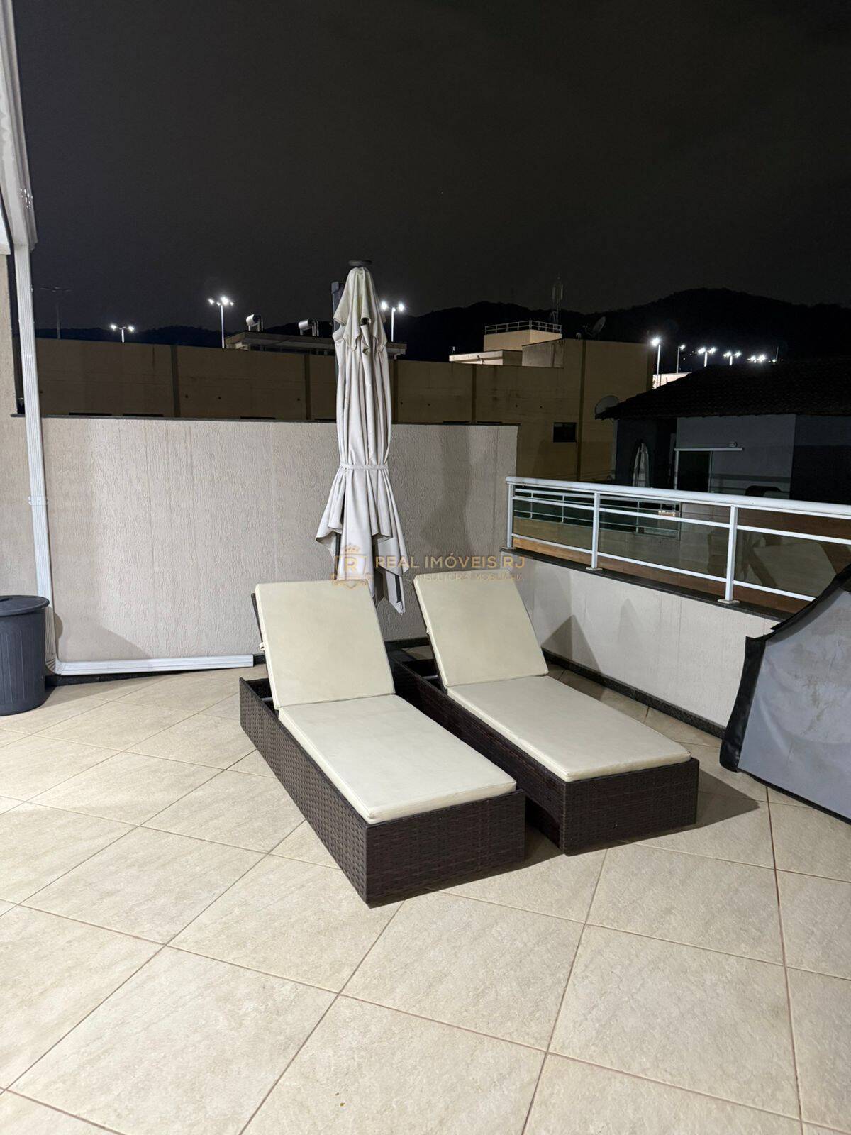 Casa, 3 quartos, 200 m² - Foto 9