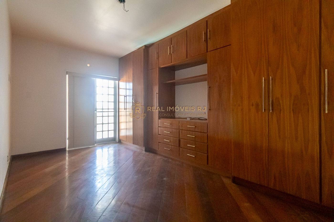 Casa, 3 quartos, 241 m² - Foto 25