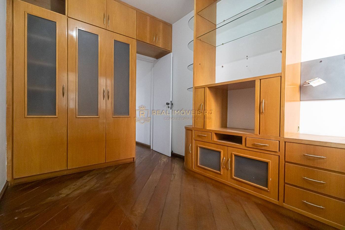 Casa, 3 quartos, 241 m² - Foto 28