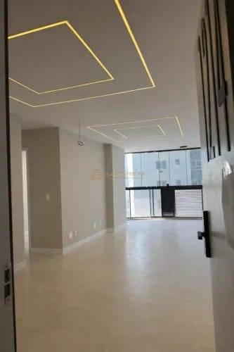 Apartamento, 2 quartos, 77 m² - Foto 1