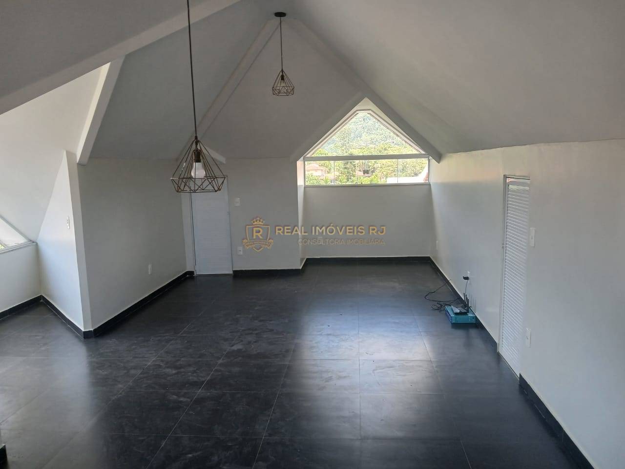 Casa, 4 quartos, 250 m² - Foto 22