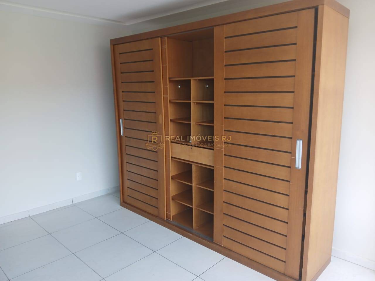 Casa, 4 quartos, 250 m² - Foto 35