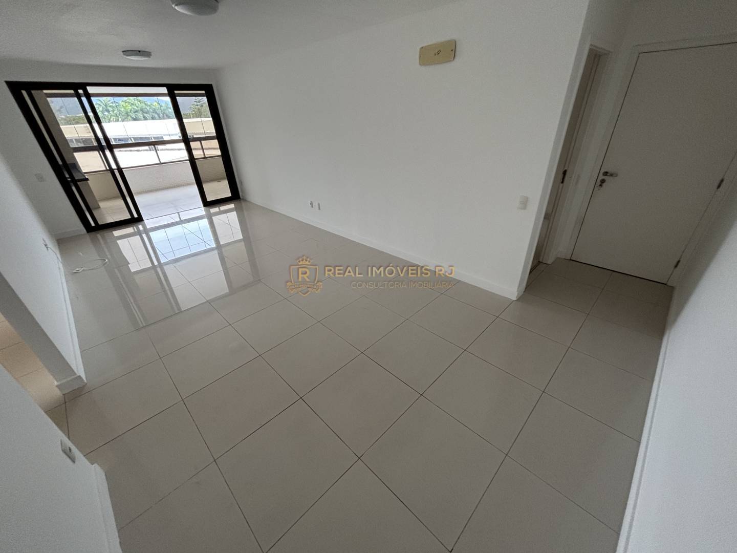 Apartamento, 3 quartos, 131 m² - Foto 2