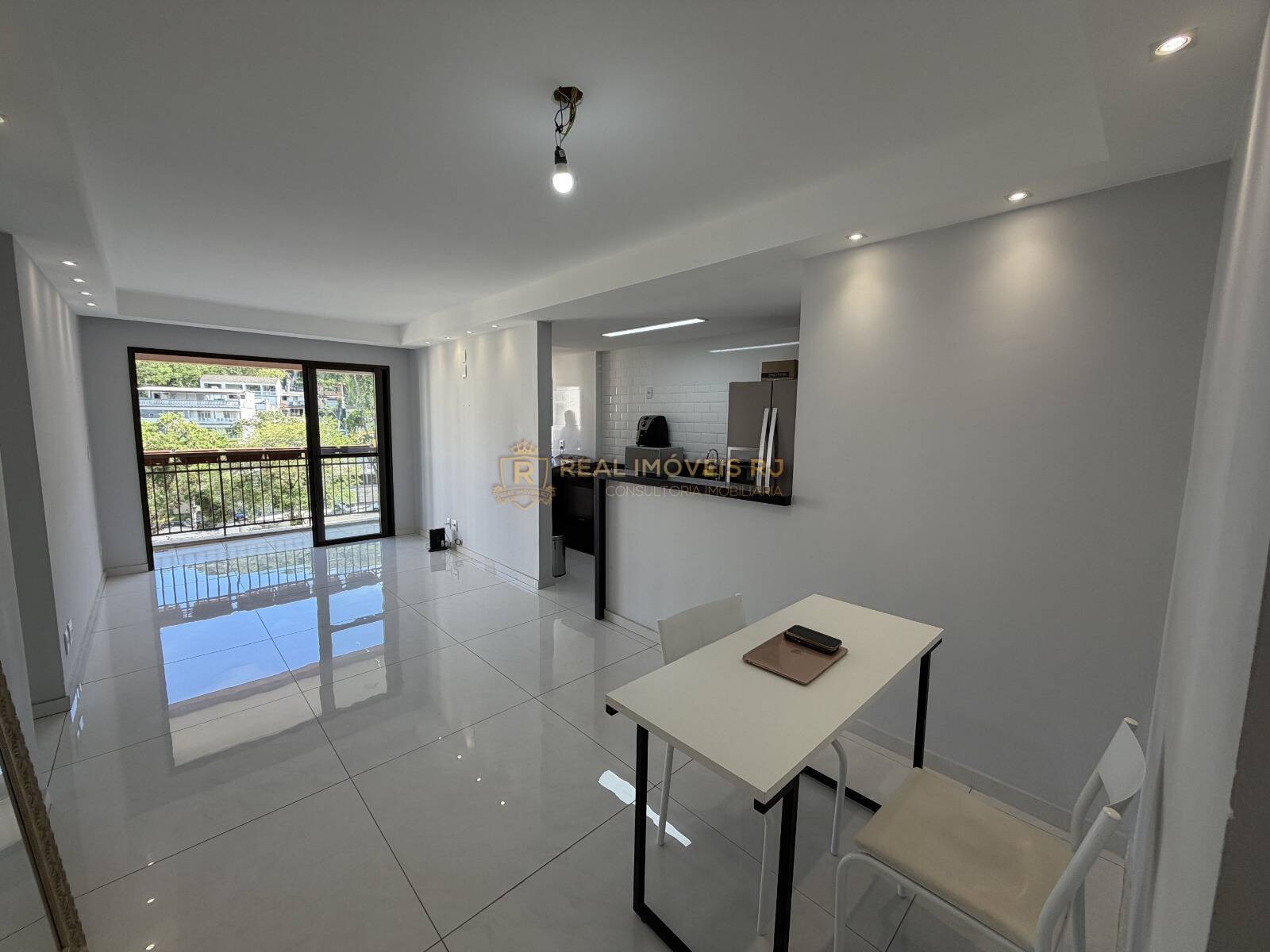 Apartamento, 2 quartos, 67 m² - Foto 2