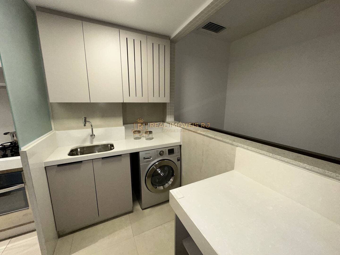 Apartamento, 3 quartos, 131 m² - Foto 2