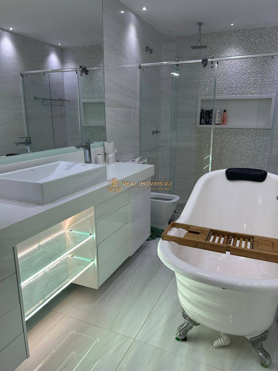 Casa, 3 quartos, 280 m² - Foto 26