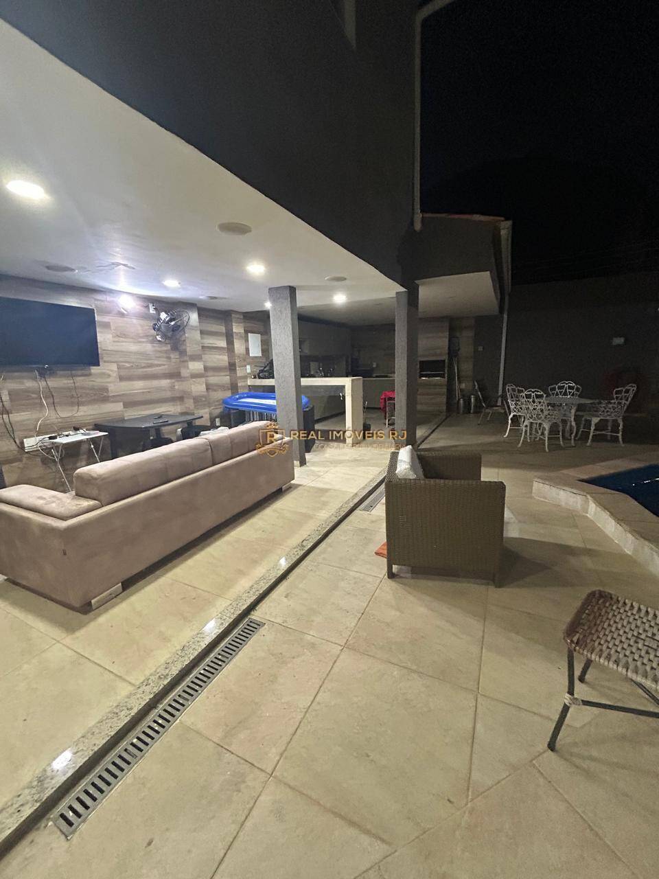 Casa, 3 quartos, 280 m² - Foto 9