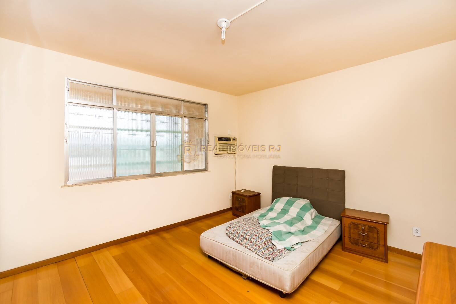 Casa, 3 quartos, 230 m² - Foto 35