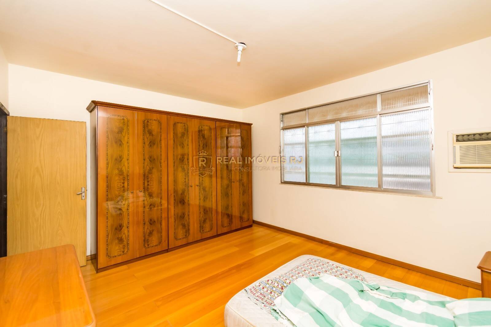 Casa, 3 quartos, 230 m² - Foto 36