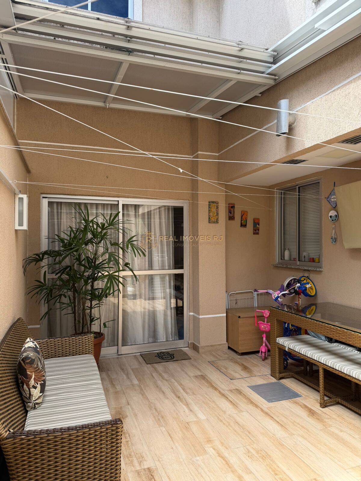 Casa, 4 quartos, 119 m² - Foto 1