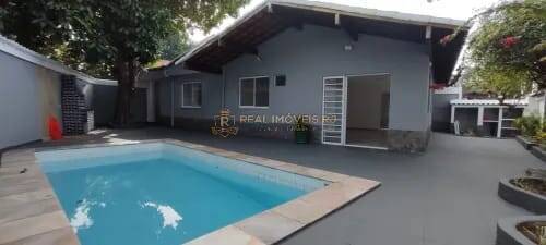 Casa, 3 quartos, 290 m² - Foto 1
