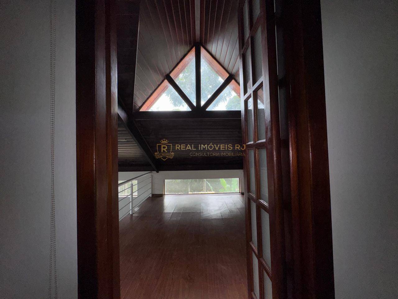 Casa, 6 quartos, 330 m² - Foto 5