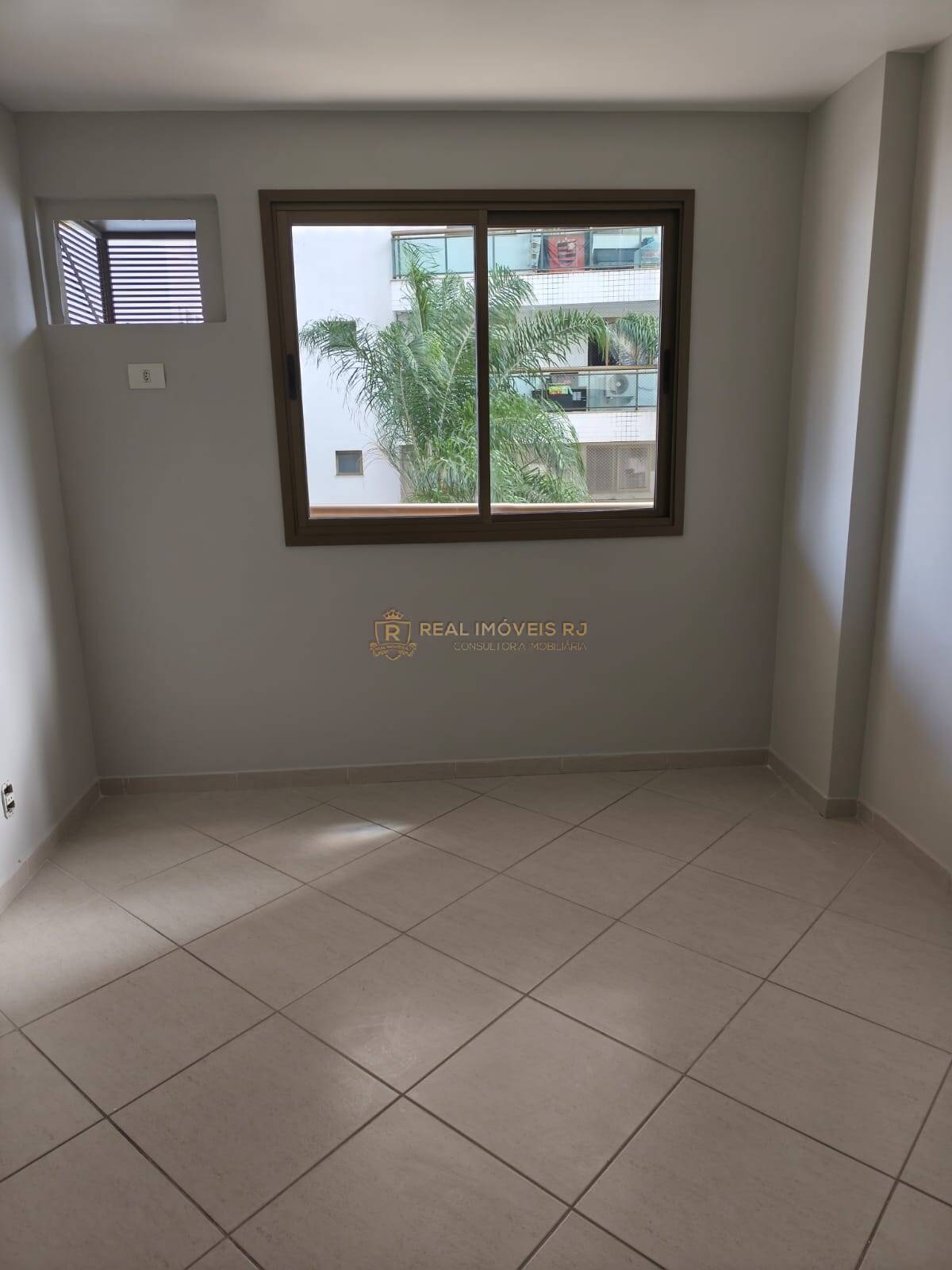 Apartamento para alugar com 2 quartos, 68m² - Foto 19
